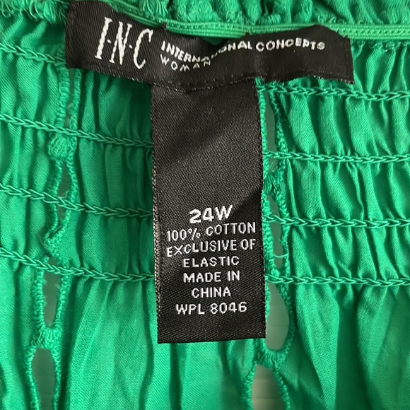 INC Women’s Crinkle Top - Picture 3 of 10